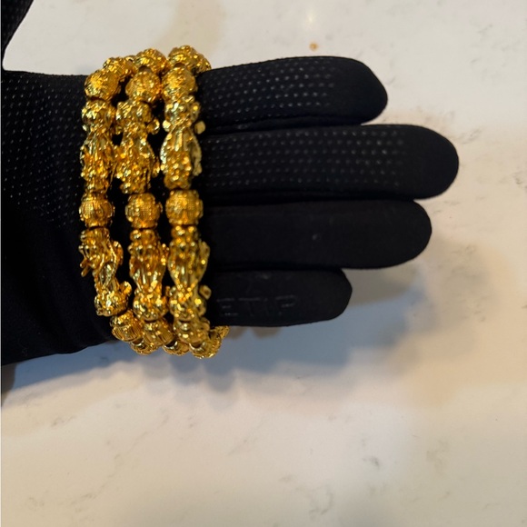 Other - 24k Gold Plated Asian Gold 🍯Braclet with Dragon 🐉and Beads